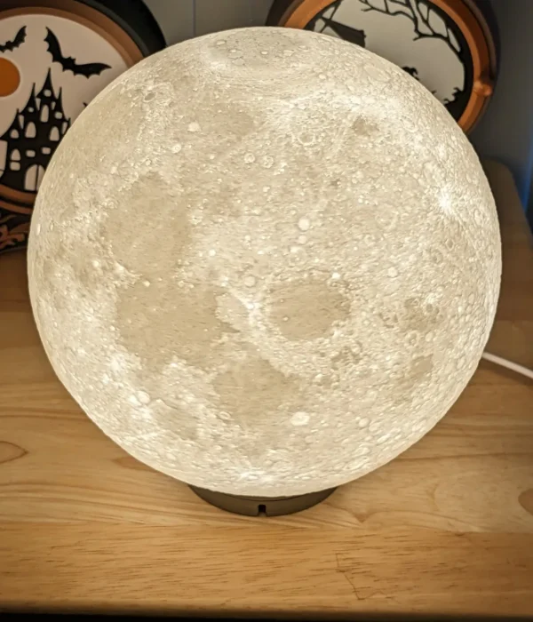 Lámpara Luna 3D – Realismo y Luz Cálida para tu Espacio 🌙✨ - Image 2